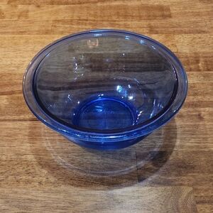 PYREX Cobalt Blue Glass Mixing Bowl
